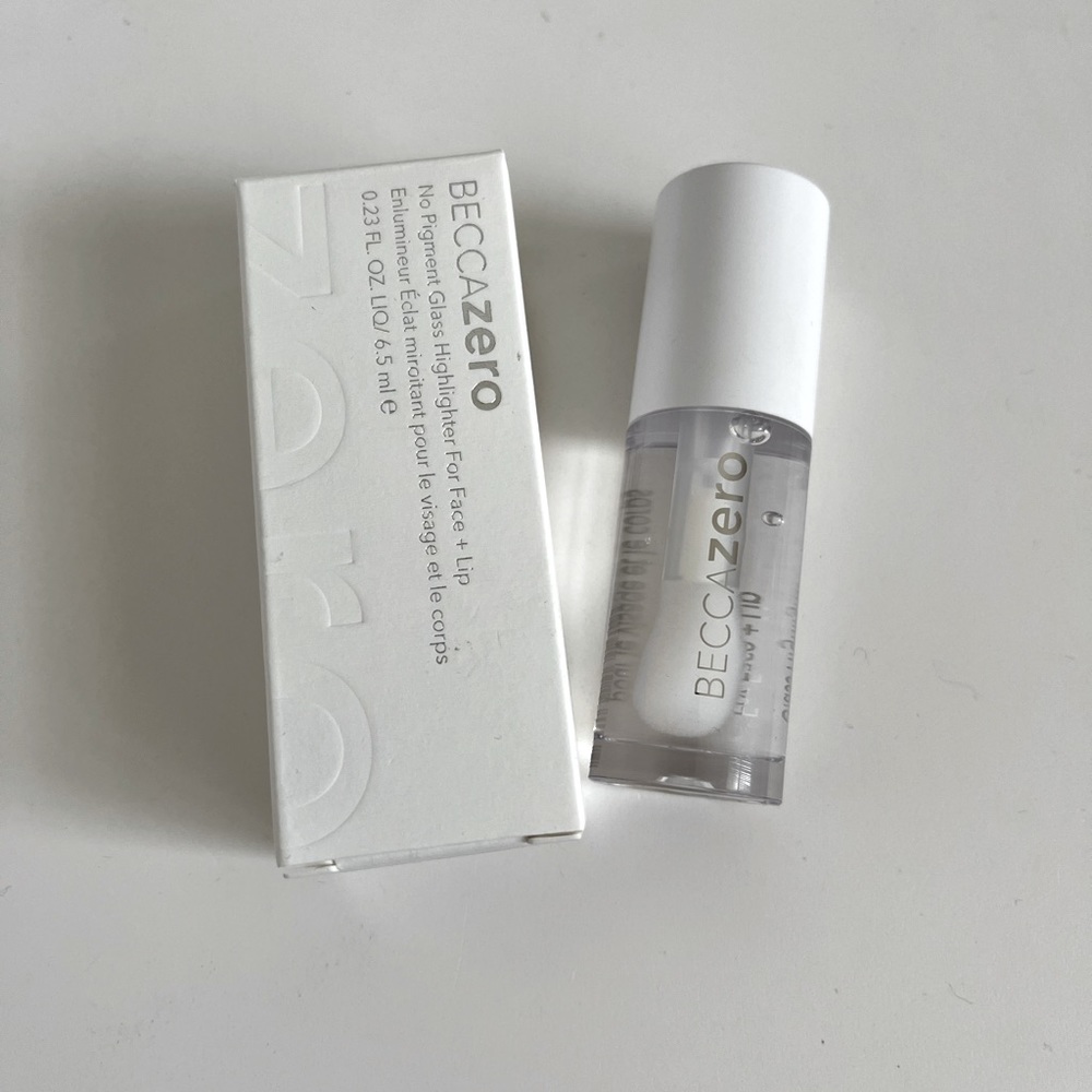Becca zero glass highlighter